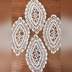 SET OF 4 CLUNY LACE "COASTERS" HANDMADE